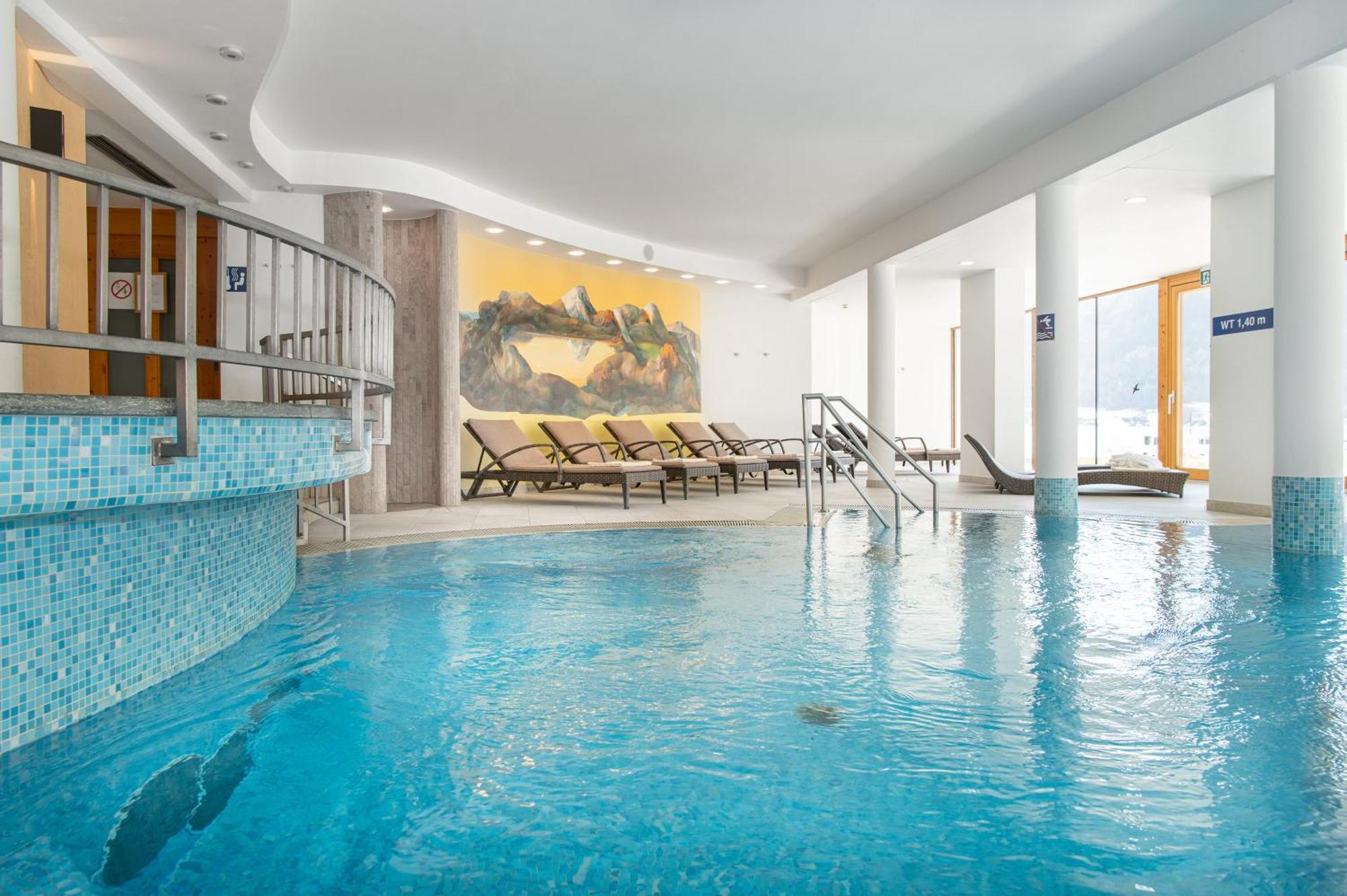Seehotel Urban Bodensdorf Bagian luar foto