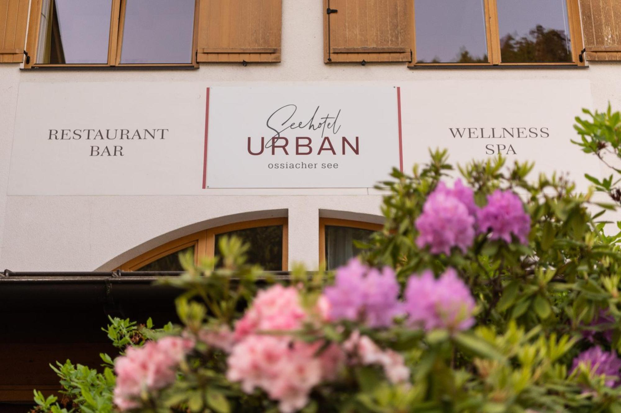 Seehotel Urban Bodensdorf Bagian luar foto